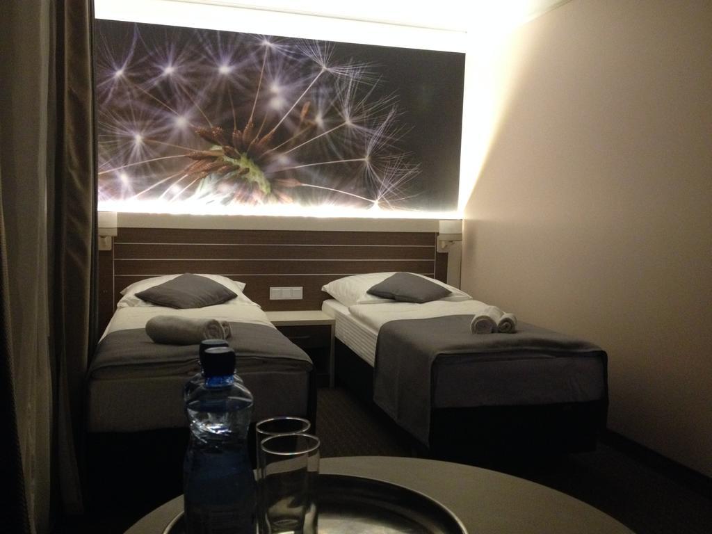 Motelis Bu-Bu Plavinas ภายนอก รูปภาพ